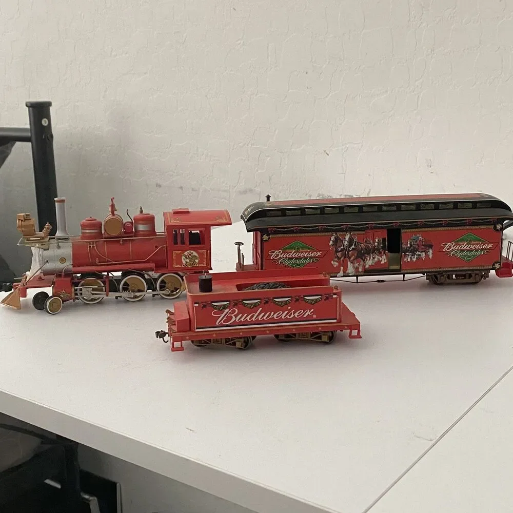Hawthorne Village Budweiser Train Locomotive & Tender & Cars Holiday